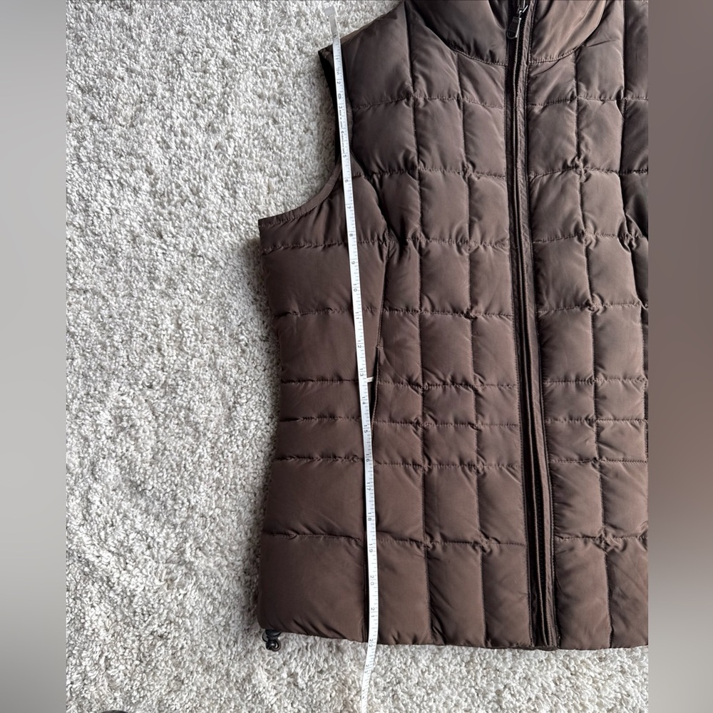 Brown Eddie Bauer Premium Goose Down Vest Women’s Size Small - Picture 9 of 10
